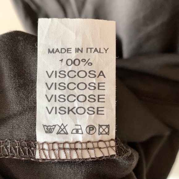 NWT stretchy asymmetrical batwing top - Picture 7 of 8